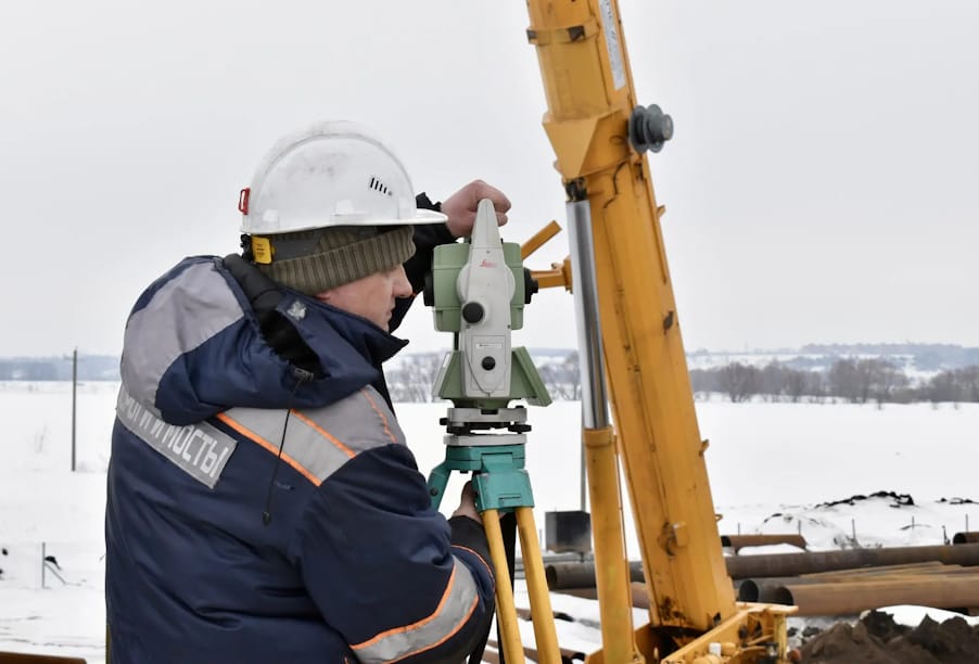 Рязанская область: строительство моста через реку Оку ведется круглосуточно